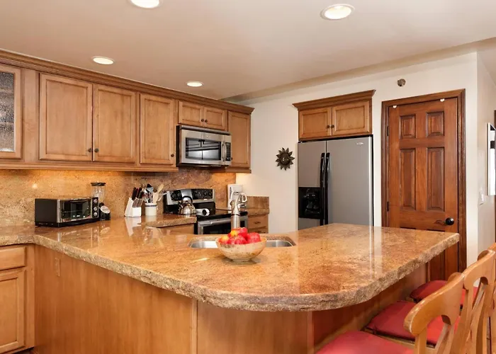 Concept 600 Two Bedroom 404 Aspen